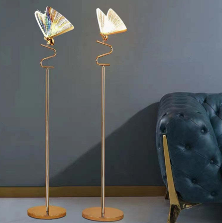 What type of lighting is best for the living room?